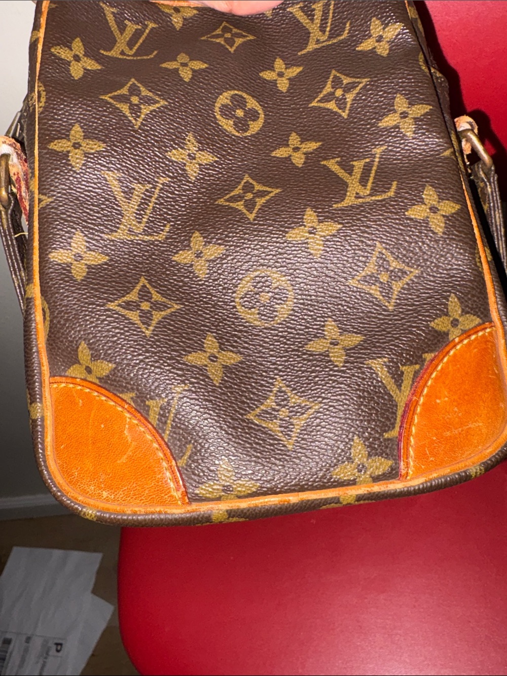 Louis Vuitton Danube Monogram Crossbody both sides have been repaired - Picture 8 of 13